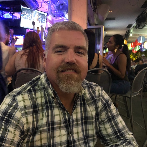 Meet your Posher, Mark - Picture 2 of 4